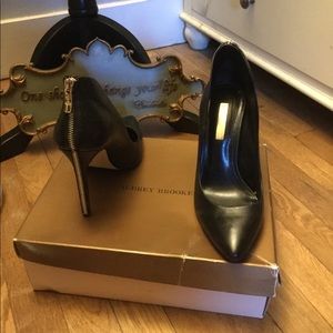 Black heels with zipper back